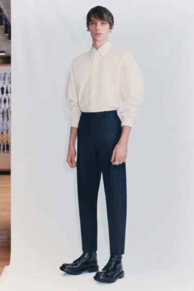 Look 3